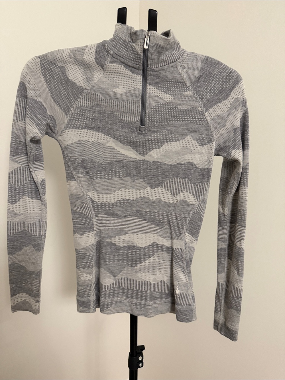 Smartwool Women’s Gray and Light Gray Cowl Half-Zip Sweater